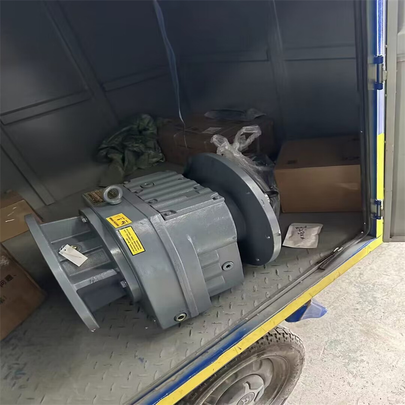 ABB048F887C409B93F580C615E801382.jpg ABB048F887C409B93F580C615E801382.jpg